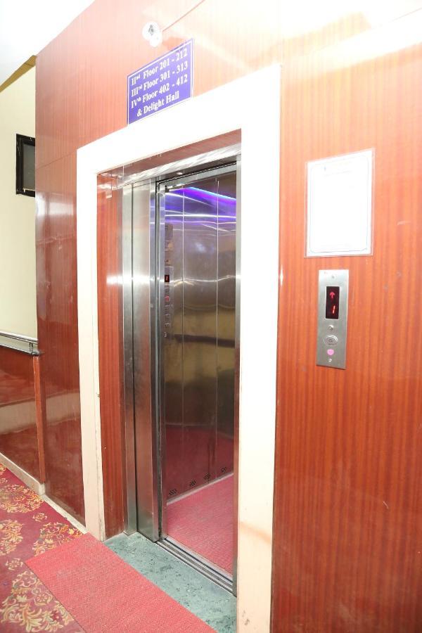 Kumaran Millenium Residency Hotel Vellore Exterior photo